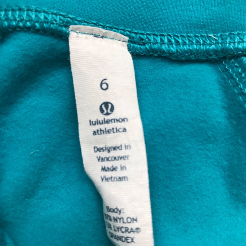 Lululemon In stride jacket - Picture 3 of 8